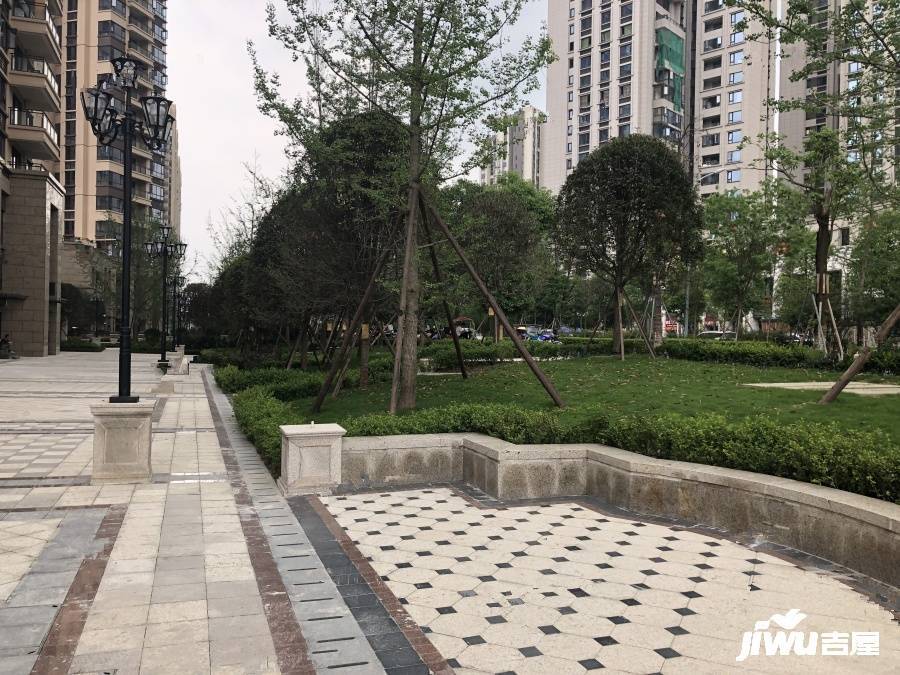 成都北辰香麓最新動(dòng)態(tài)及相關(guān)論述揭秘