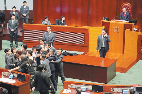 香港梁游事件最新進(jìn)展報(bào)道